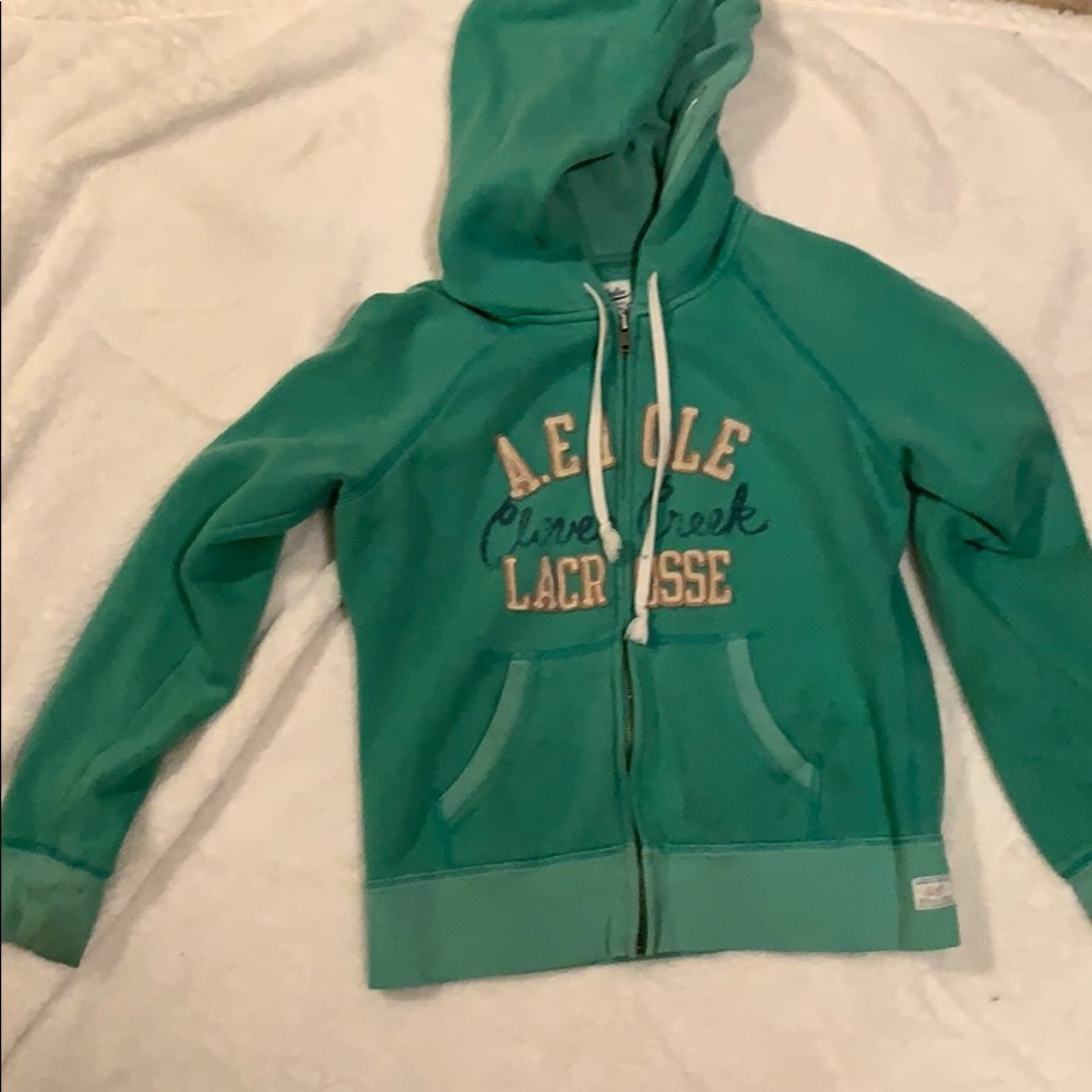 American eagle zip up hoodie
